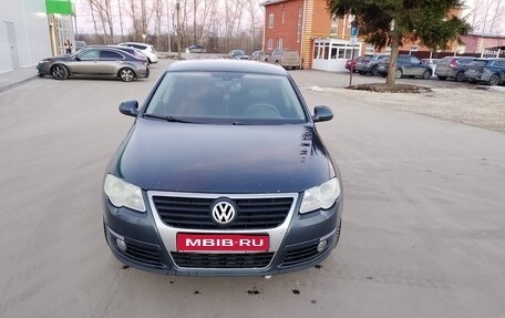 Volkswagen Passat B6, 2007 год, 440 000 рублей, 1 фотография