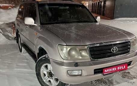 Toyota Land Cruiser 100 рестайлинг 2, 2003 год, 1 399 000 рублей, 1 фотография