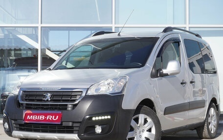 Peugeot Partner II рестайлинг 2, 2016 год, 1 130 000 рублей, 1 фотография