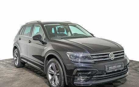 Volkswagen Tiguan II, 2018 год, 3 200 000 рублей, 3 фотография