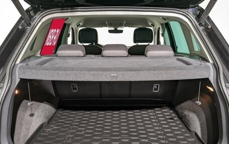 Volkswagen Tiguan II, 2018 год, 3 200 000 рублей, 10 фотография