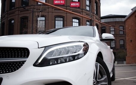 Mercedes-Benz C-Класс, 2018 год, 2 500 000 рублей, 2 фотография