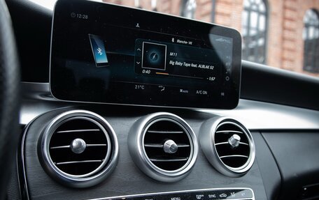 Mercedes-Benz C-Класс, 2018 год, 2 500 000 рублей, 13 фотография