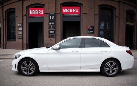 Mercedes-Benz C-Класс, 2018 год, 2 500 000 рублей, 9 фотография