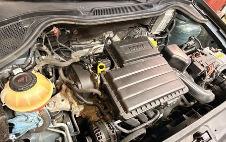 Volkswagen Polo VI (EU Market), 2019 год, 1 200 000 рублей, 17 фотография