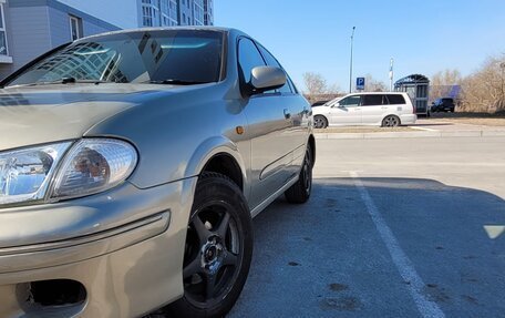 Nissan Sunny N16, 2000 год, 230 000 рублей, 4 фотография