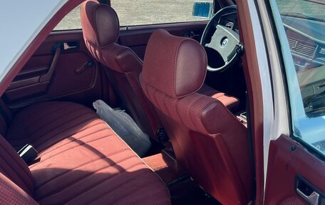 Mercedes-Benz 190 (W201), 1988 год, 180 000 рублей, 14 фотография