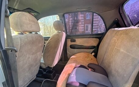 Nissan March II, 2001 год, 280 000 рублей, 4 фотография