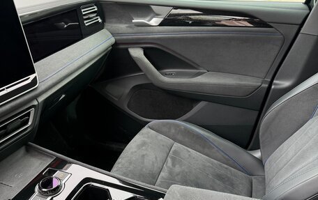 Volkswagen Tiguan, 2024 год, 4 300 000 рублей, 30 фотография