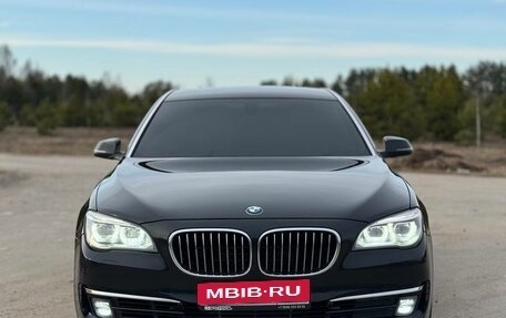 BMW 7 серия, 2014 год, 1 690 000 рублей, 6 фотография