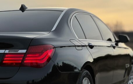 BMW 7 серия, 2014 год, 1 690 000 рублей, 14 фотография