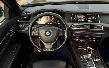 BMW 7 серия, 2014 год, 1 690 000 рублей, 19 фотография