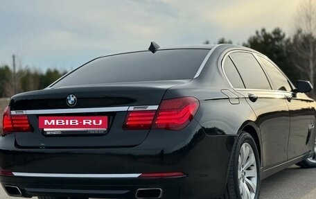 BMW 7 серия, 2014 год, 1 690 000 рублей, 17 фотография