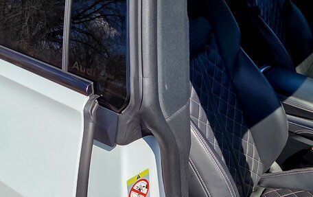 Audi SQ8, 2024 год, 15 900 000 рублей, 10 фотография