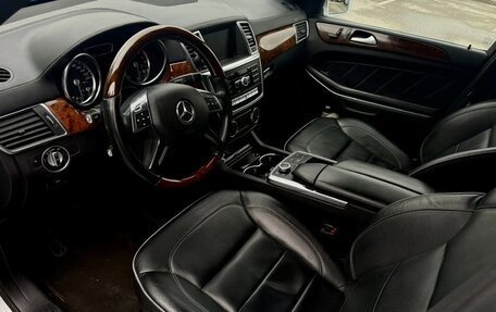 Mercedes-Benz GL-Класс, 2013 год, 2 490 000 рублей, 12 фотография