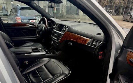 Mercedes-Benz GL-Класс, 2013 год, 2 490 000 рублей, 16 фотография