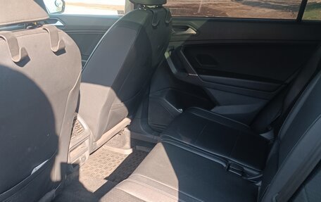 Volkswagen Tiguan II, 2019 год, 2 850 000 рублей, 8 фотография