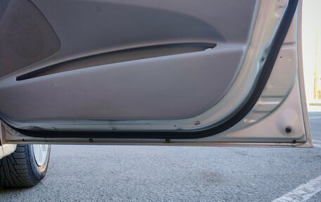 Toyota Opa I рестайлинг, 2000 год, 430 000 рублей, 26 фотография