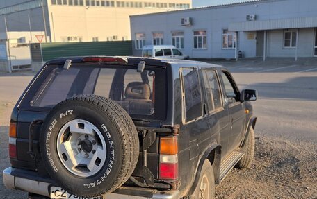 Nissan Terrano II рестайлинг, 1993 год, 450 000 рублей, 9 фотография