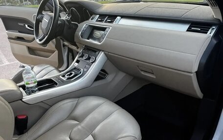 Land Rover Range Rover Evoque I, 2014 год, 2 150 000 рублей, 11 фотография