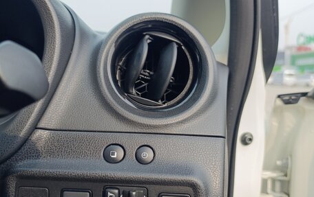 Nissan Note II рестайлинг, 2018 год, 1 050 000 рублей, 16 фотография