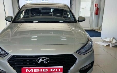 Hyundai Solaris II рестайлинг, 2019 год, 1 568 000 рублей, 4 фотография