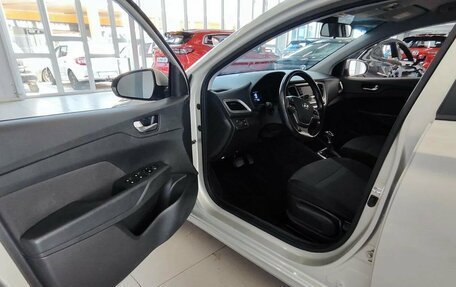 Hyundai Solaris II рестайлинг, 2019 год, 1 568 000 рублей, 14 фотография