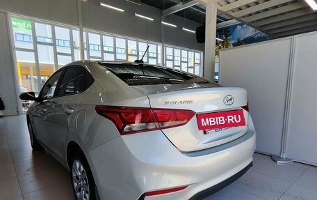 Hyundai Solaris II рестайлинг, 2019 год, 1 568 000 рублей, 8 фотография