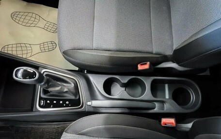 Hyundai Solaris II рестайлинг, 2019 год, 1 568 000 рублей, 23 фотография