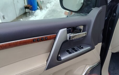 Toyota Land Cruiser 200, 2012 год, 3 050 000 рублей, 2 фотография