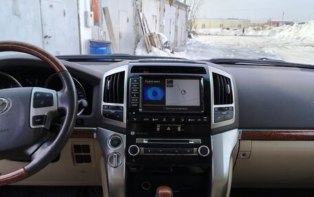 Toyota Land Cruiser 200, 2012 год, 3 050 000 рублей, 7 фотография