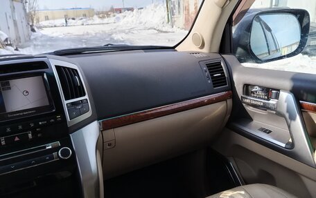 Toyota Land Cruiser 200, 2012 год, 3 050 000 рублей, 10 фотография