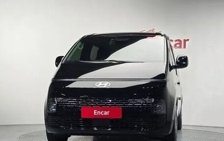 Hyundai Staria, 2025 год, 2 фотография