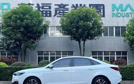 Ford Escort, 2021 год, 1 056 000 рублей, 3 фотография