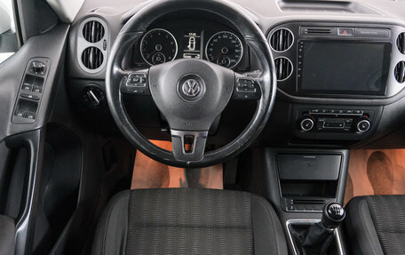 Volkswagen Tiguan I, 2012 год, 1 099 000 рублей, 15 фотография