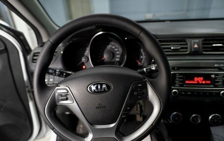 KIA Rio III рестайлинг, 2017 год, 999 000 рублей, 11 фотография