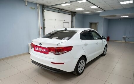 KIA Rio III рестайлинг, 2017 год, 999 000 рублей, 3 фотография