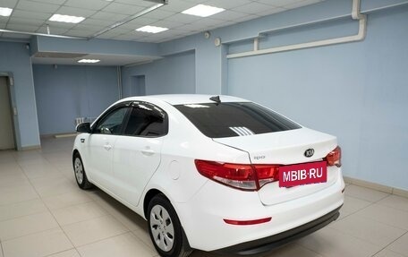 KIA Rio III рестайлинг, 2017 год, 999 000 рублей, 5 фотография