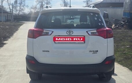 Toyota RAV4, 2015 год, 2 100 000 рублей, 6 фотография