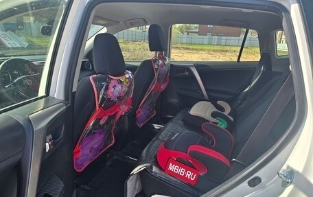 Toyota RAV4, 2015 год, 2 100 000 рублей, 11 фотография