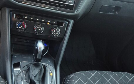 Volkswagen Tiguan II, 2019 год, 1 850 000 рублей, 9 фотография