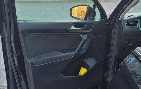 Volkswagen Tiguan II, 2019 год, 1 850 000 рублей, 10 фотография