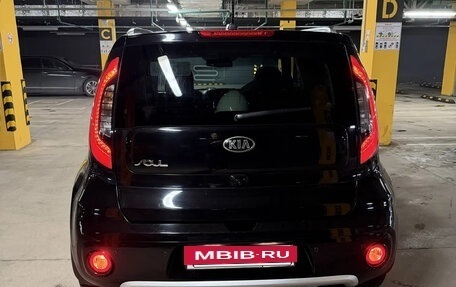 KIA Soul II рестайлинг, 2018 год, 1 600 000 рублей, 5 фотография