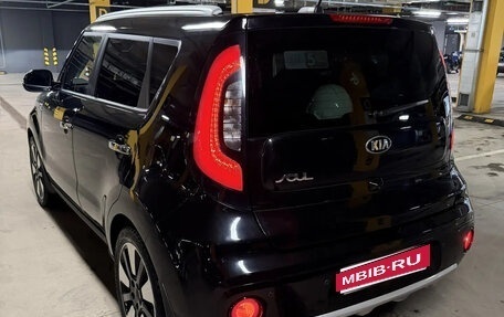 KIA Soul II рестайлинг, 2018 год, 1 600 000 рублей, 7 фотография