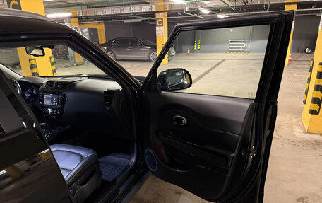 KIA Soul II рестайлинг, 2018 год, 1 600 000 рублей, 22 фотография