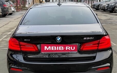 BMW 5 серия, 2019 год, 3 950 000 рублей, 14 фотография