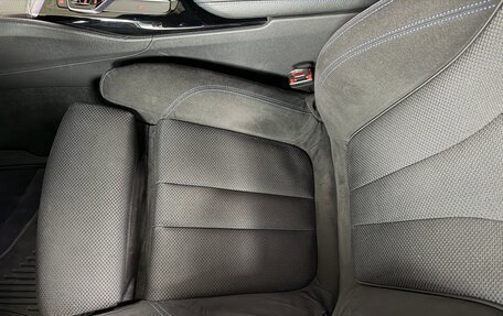 BMW 5 серия, 2019 год, 3 950 000 рублей, 23 фотография