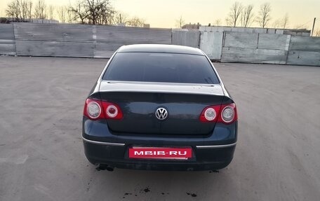 Volkswagen Passat B6, 2007 год, 440 000 рублей, 2 фотография