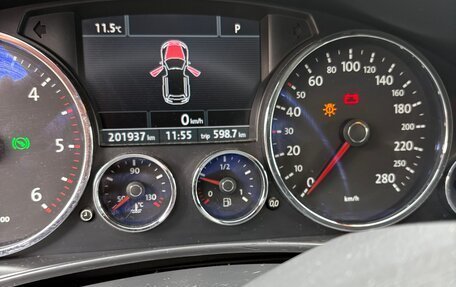 Volkswagen Touareg III, 2009 год, 1 400 000 рублей, 12 фотография