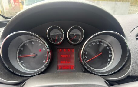 Opel Insignia II рестайлинг, 2011 год, 580 000 рублей, 14 фотография